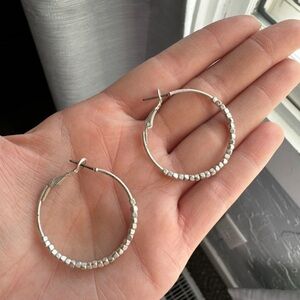 Fashion Jewelry Silver Beaded Hoop Earrings